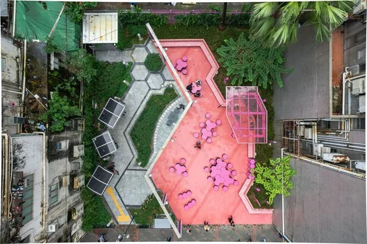 Kent Yapımı Olarak Küratöryel Çalışma: Design Trust ve Marisa Yiu