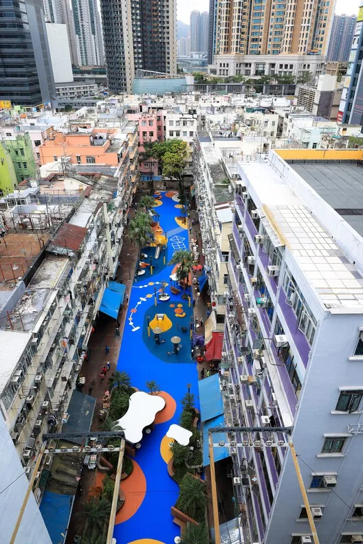 Küratöryel Çalışma Kent Yapımı: Design Trust ve Marisa Yiu