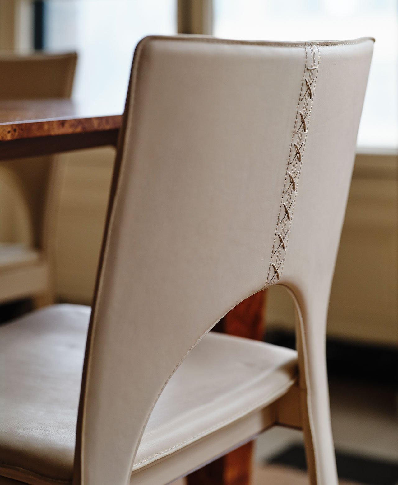 Eviniz Bir Sinema Sahnesi: Harrier & Howell'dan Crate & Barrel Koleksiyonu