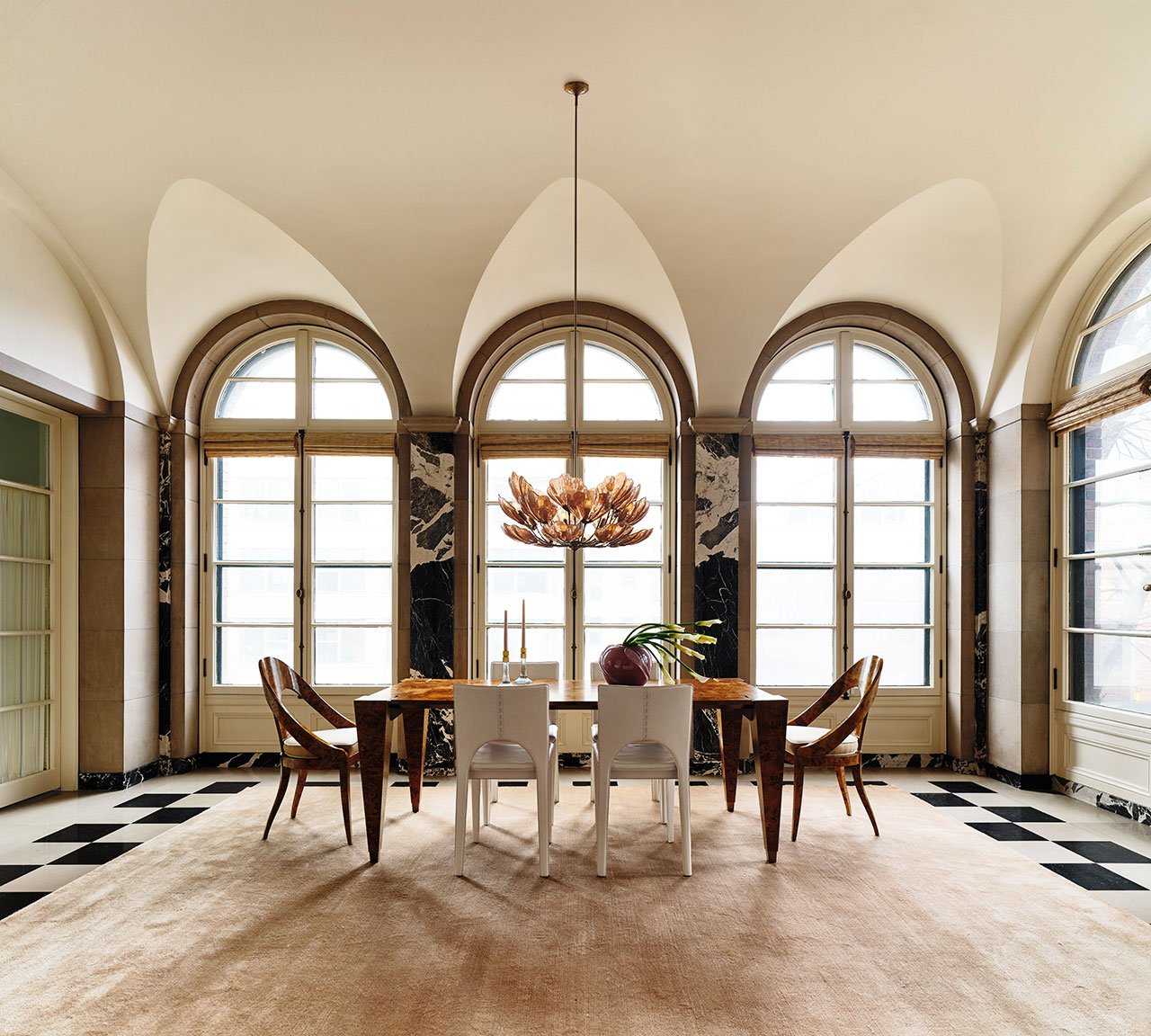 Eviniz Bir Sinema Sahnesi: Harrier & Howell'dan Crate & Barrel Koleksiyonu