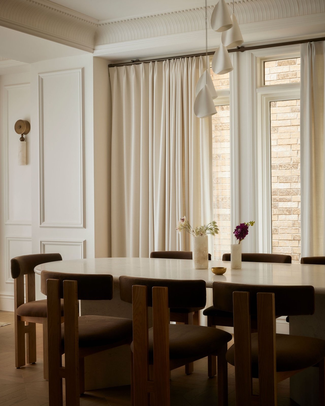 Toronto Townhouse: Sam Sacks'tan Işık ve Mimari Zarafet Dersi