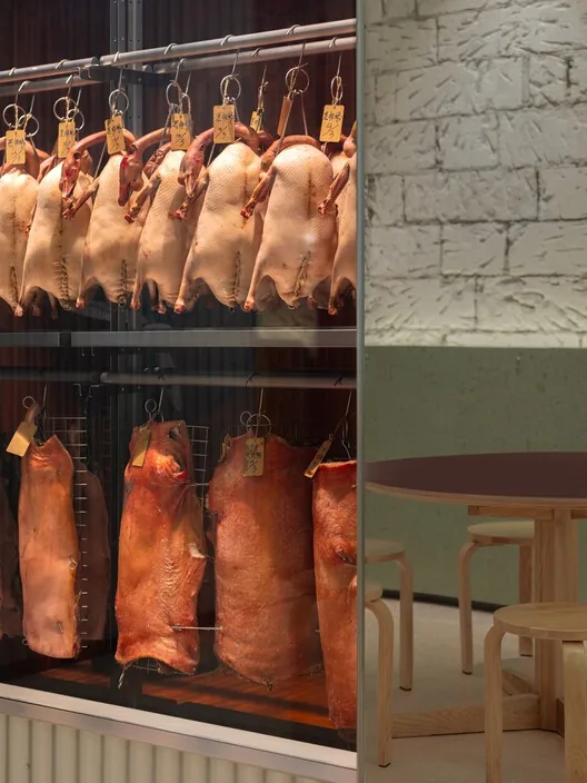 Kanton Sokak Lezzeti Modern Tasarımla Buluşuyor: Yunju Restoran