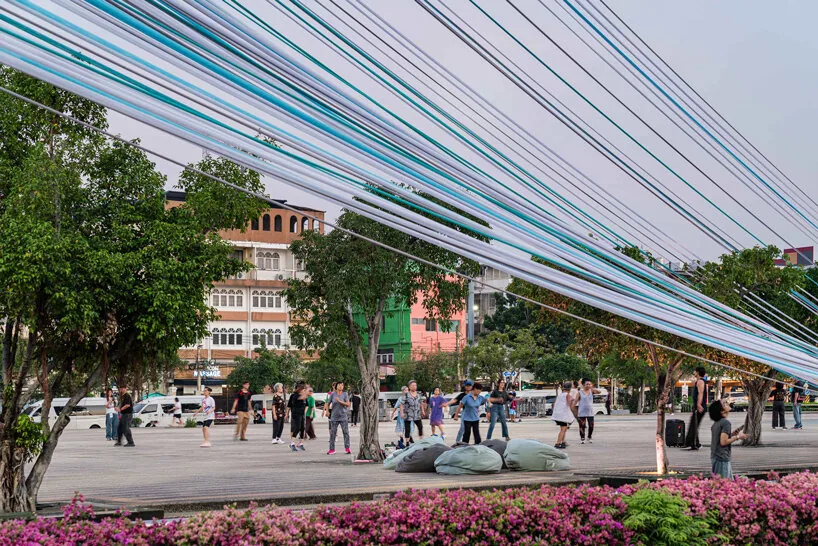 Bangkok'un Sokak Lambalarına Kumaş Kanopi: High Line Bangkok