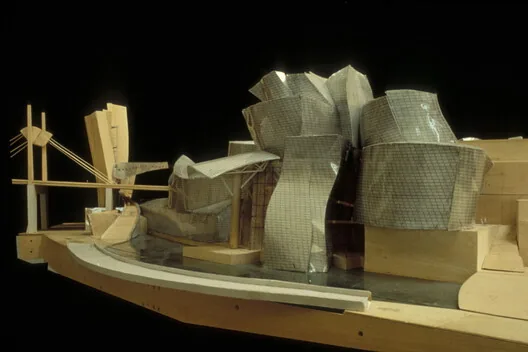 Gehry Yüzyılı: Porto'daki Retrospektifin Düşündürdükleri
