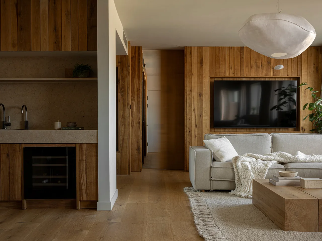 Kopenhag’da Hygge Ruhu: 1 Hotel’in Sakin Tasarım Felsefesi