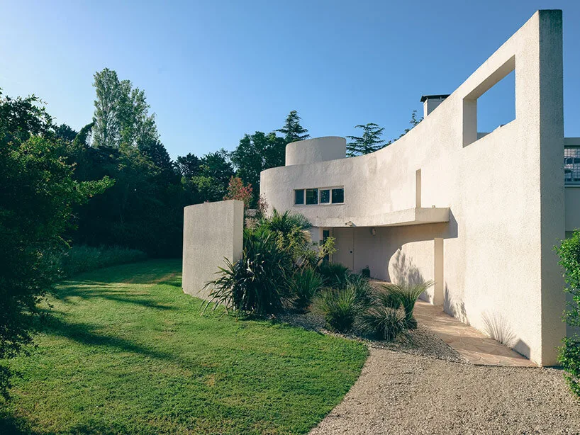 Arles'ta Pop-Up Otel: Casa Ideale ile 70'ler Villasında Sanat ve Konaklama