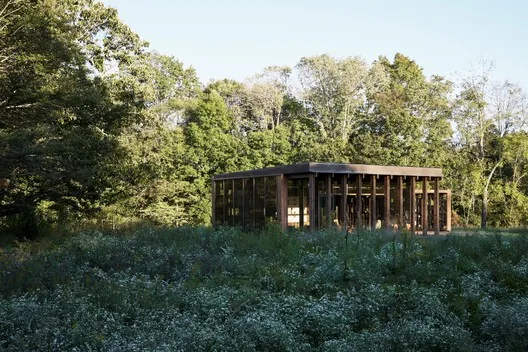 Rock Pavilion: Doğadan Toplanan Taşların Sessiz Şiiri