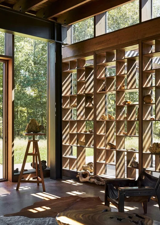 Rock Pavilion: Doğadan Toplanan Taşların Sessiz Şiiri