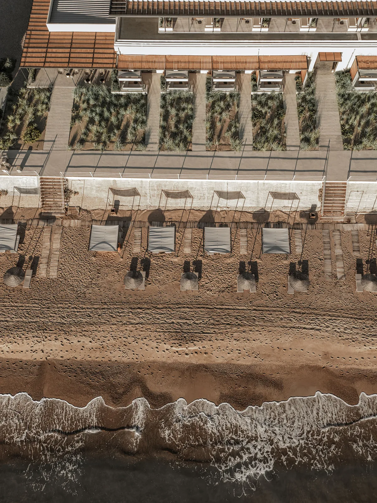 Şarap Tankları Lüks Odaya Dönüştü: Ionian'da Eşsiz Otel