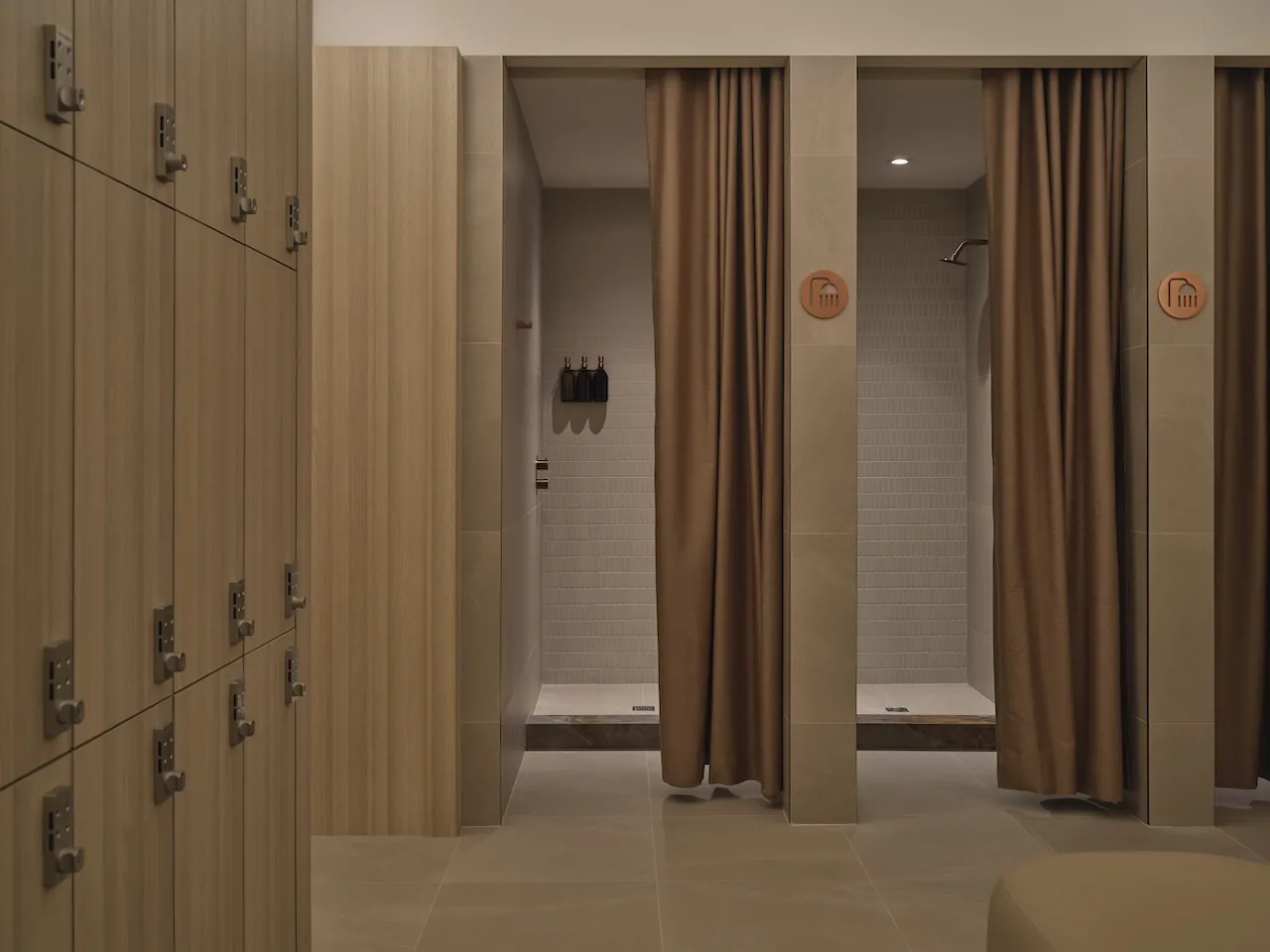 Wellness Uzay Gemisi: Solis East'te Tasarım ve Işık Dansı