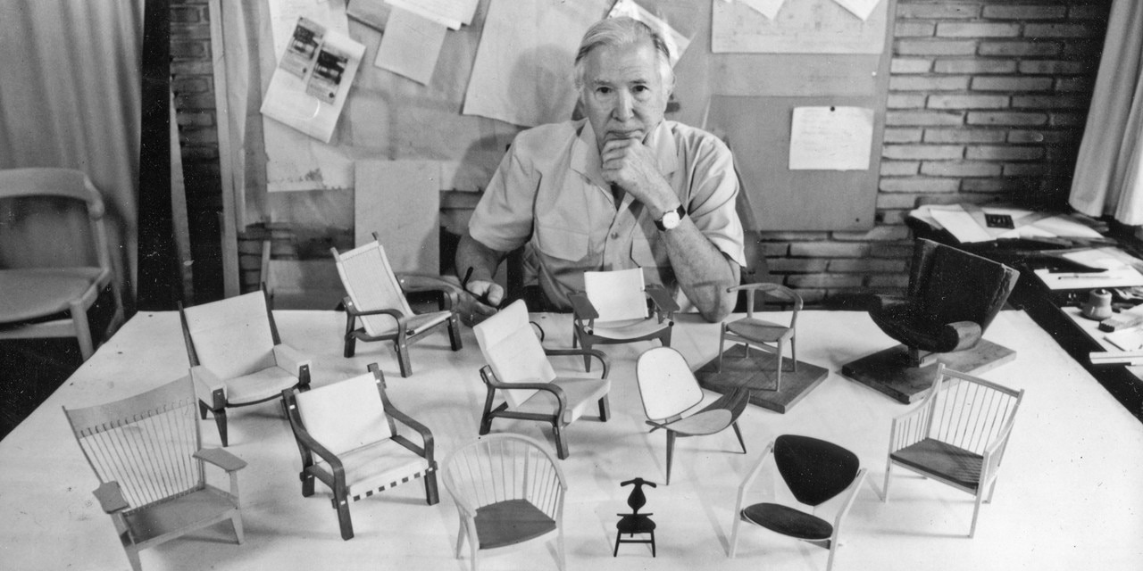 Hans Wegner atölyesinde el yapımı sandalye üretim sürecinde